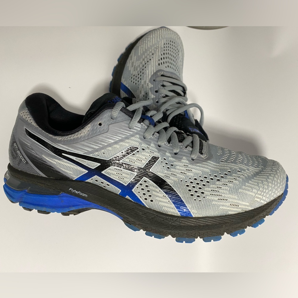 Asics GT-2000 - Picture 2 of 3
